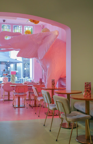 Comentarii opinii despre The Cake Room