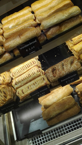 Opinii despre Lekkernijen Bakkerij în Rijen - Horeca