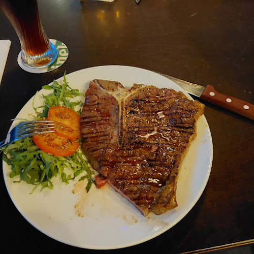 Comentarii opinii despre Champions Sportsbar & Grill