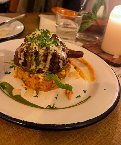 Mana Mana Leidse Bv - Amsterdam