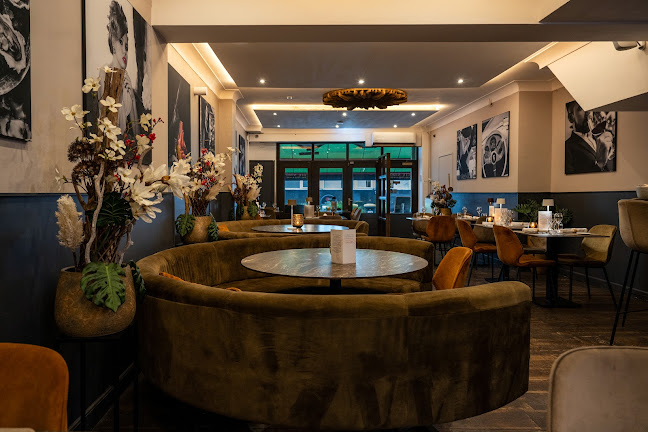 Geronimo Fine Food & Wine