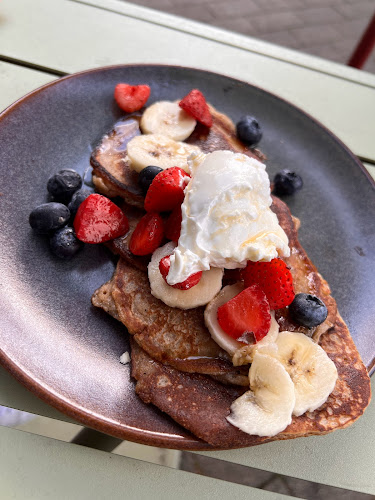 Juffrouw van Zanten Rotterdam West Phone number