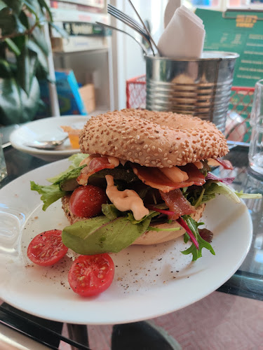 Haley's Comet Breakfastclub - Horeca