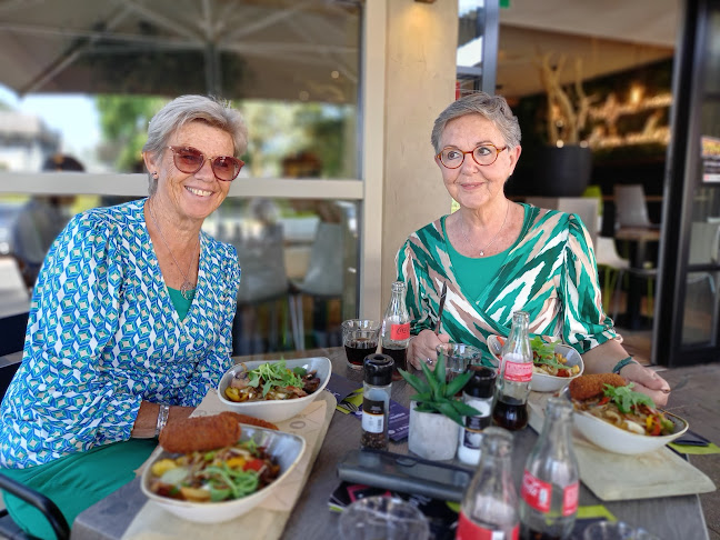 Comentarii opinii despre De Snackbar lunch and dinner