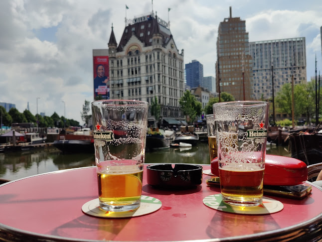 Vader Kleinjan Café