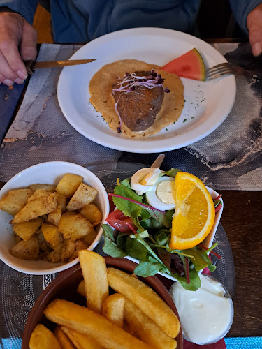 Comentarii opinii despre Bistro In De File