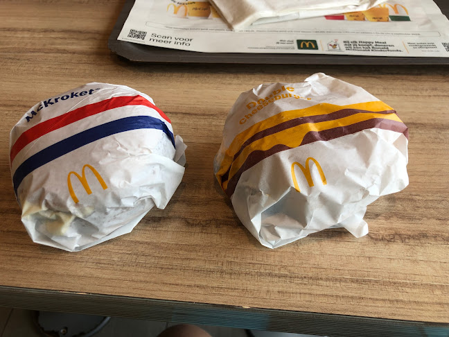 Comentarii opinii despre McDonald's Sneek McDrive