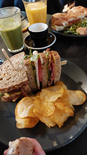 Comentarii opinii despre Anne&Max Eindhoven Kleine Berg