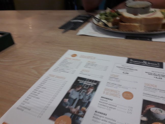 Opinii despre Brownies&downieS Uden în Uden - Horeca