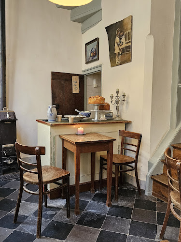 Madame Marie Phone number