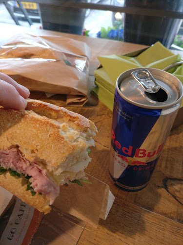 Opinii despre Go Café - Rivium Noord în Capelle aan den IJssel - Horeca