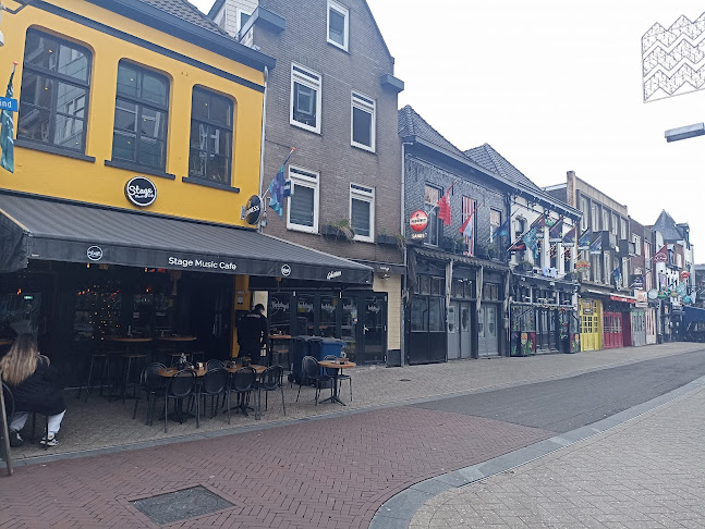 Comentarii opinii despre Stage Music Cafe
