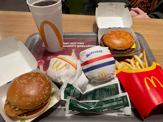 McDonald's Capelle a/d IJssel Rhijnspoor - Capelle aan den IJssel