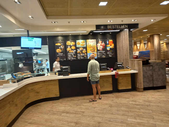 Comentarii opinii despre McDonald's Rotterdam Parkboulevard