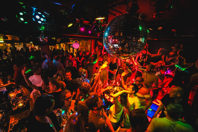 Comentarii opinii despre Get Back