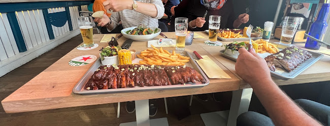 Comentarii opinii despre Eetcafé Surf-Inn