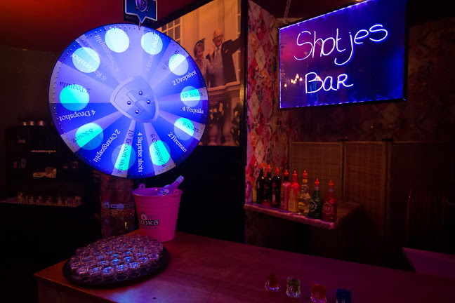 Comments and reviews of de Heeren van Ruysdael