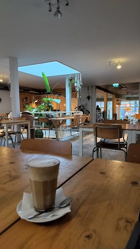 The Tea Lab Phone number