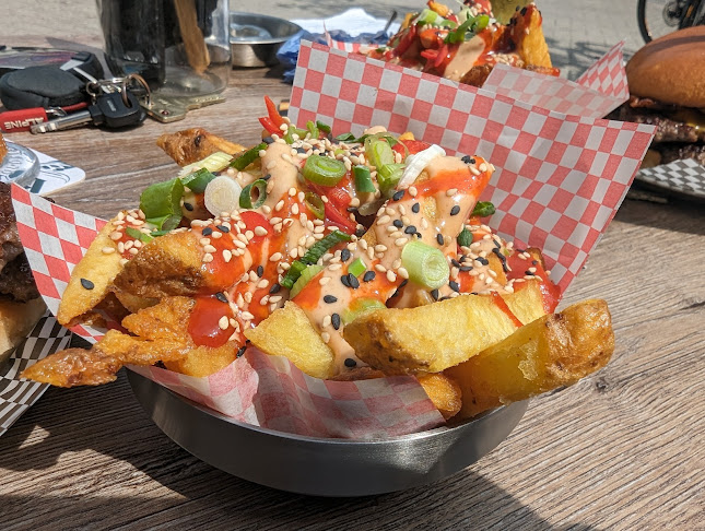 Comentarii opinii despre Dr. Feelgood's Burgers