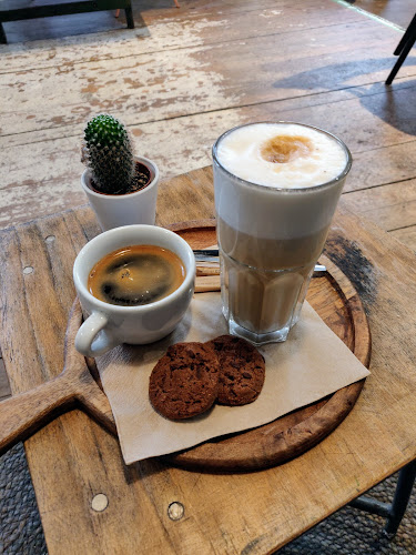 Comentarii opinii despre YB by Yoghurt Barn Haarlem