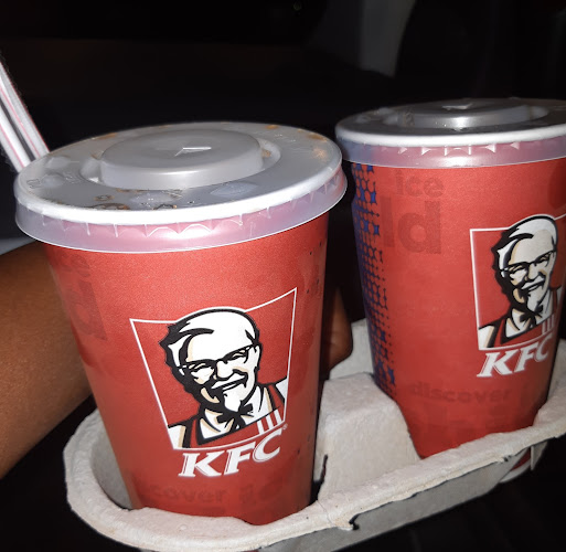 Comentarii opinii despre KFC