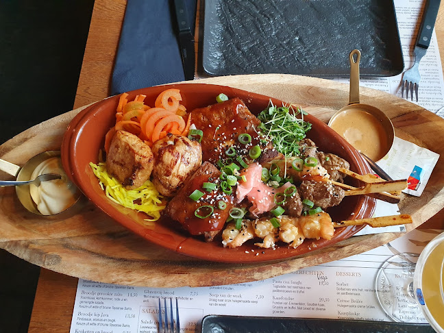 Comments and reviews of Echica