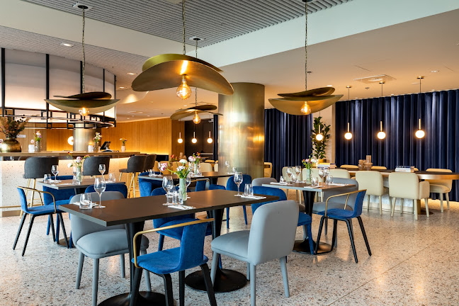 The Den Restaurant & Bar - Horeca