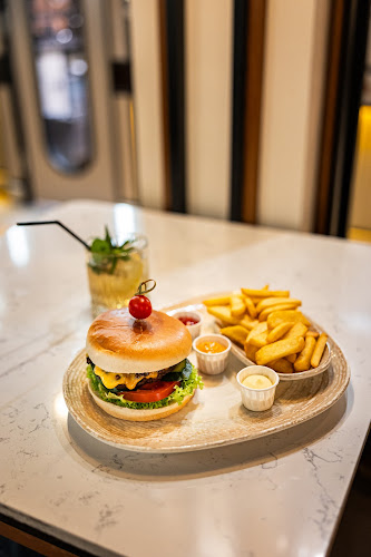 Burgemeester de Vlugtlaan 162-164, 1063 BS Amsterdam