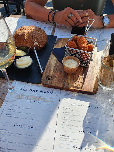 Comentarii opinii despre NU Nautilus