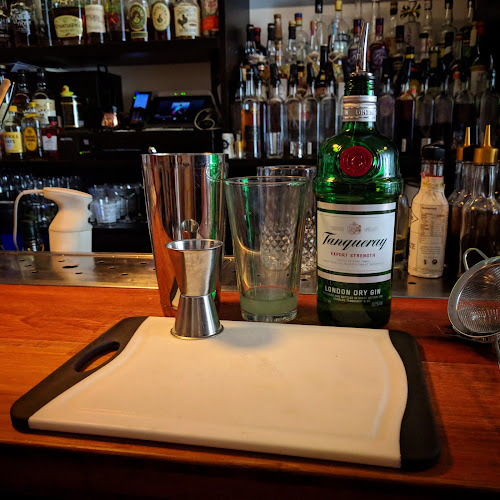 Behind Bars Cocktailbar