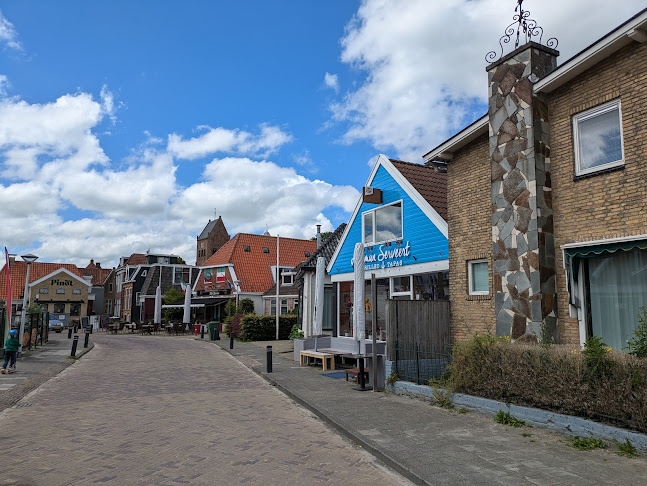 Comments and reviews of Herman Serveert