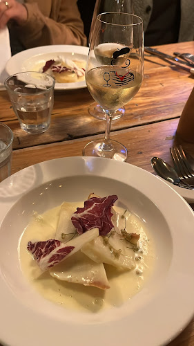 Opinii despre La Vallade în Amsterdam - Horeca