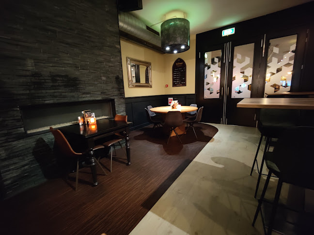 Comentarii opinii despre Blok 10 Horst