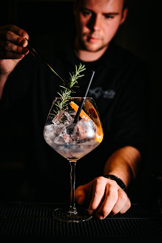 Comments and reviews of Apéro by Luigi’s