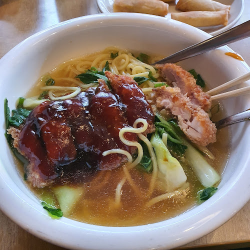 Full Moon Express (Hong Kong BBQ - noodle soup)