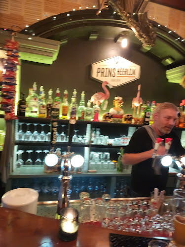 Opinii despre Schenklokaal Prins Heerlijk în Bergen op Zoom - Horeca