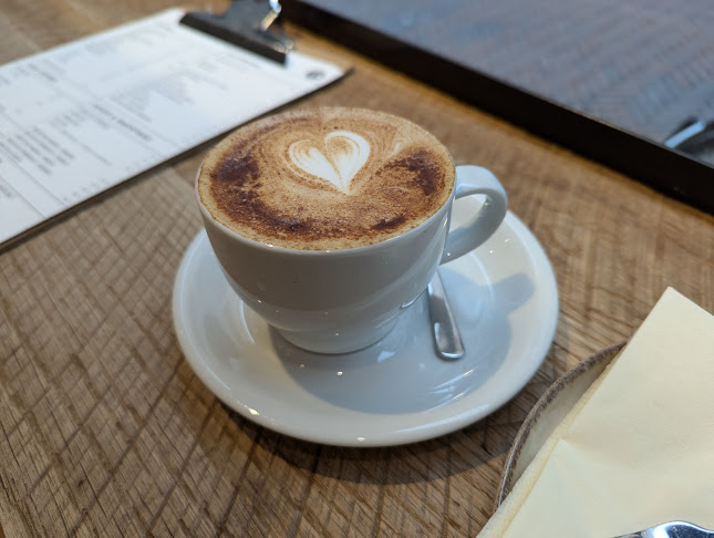 Opinii despre COFFEE MUNDO The Library în Sittard - Horeca