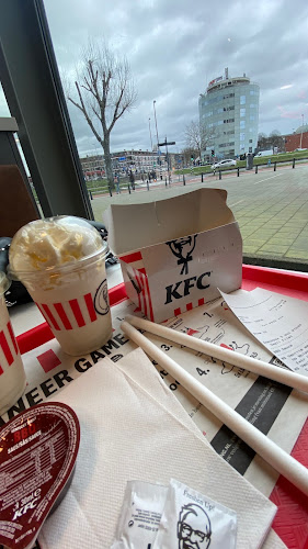 Comentarii opinii despre KFC