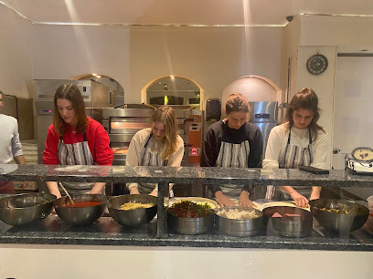 Il Nano ( pizza workshop). Bestemming voor unieke feestjes en uitjes.