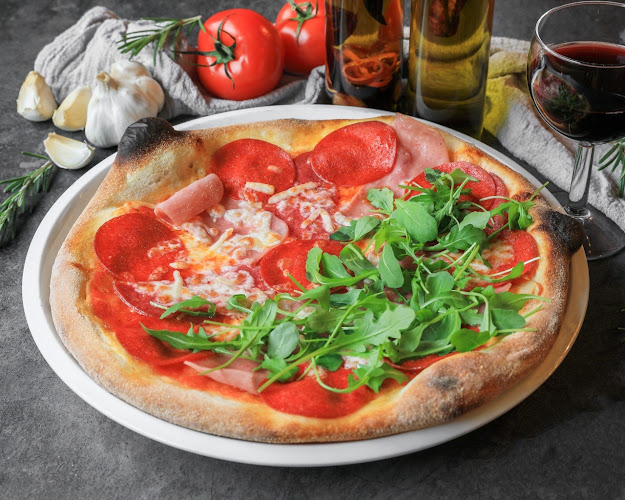 Opinii despre Pizza Padrone în Amsterdam - Horeca