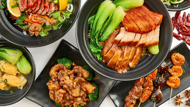 Full Moon Express (Hong Kong BBQ - noodle soup) - Den Haag