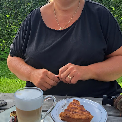 Opinii despre A g'n Boomsjoeël în Noorbeek - Horeca