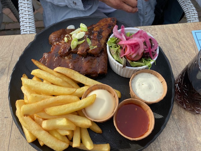 Eetcafé Surf-Inn - Scharendijke