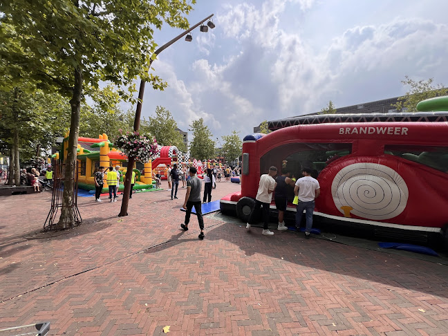 De Markt Phone number