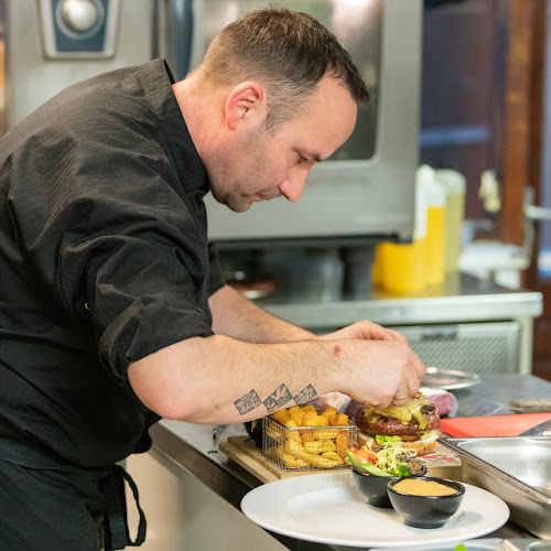 Opinii despre Diggels Barendrecht în Barendrecht - Horeca