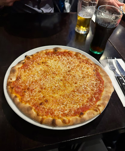 Pizzeria Steakhouse"Amsterdam" Open Times