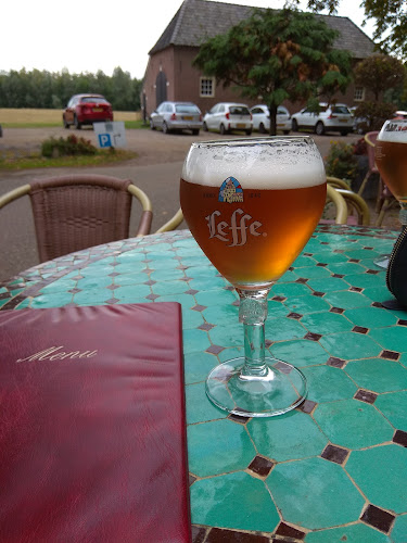 Comentarii opinii despre Het Wapen van Heeckeren