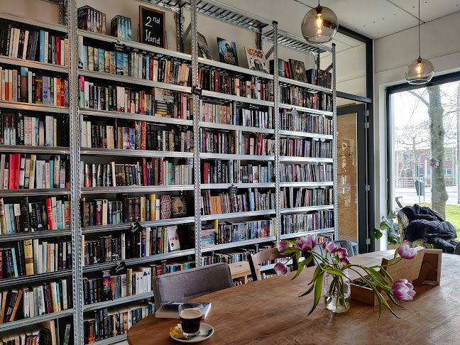 A Lot Of Books - Zwolle