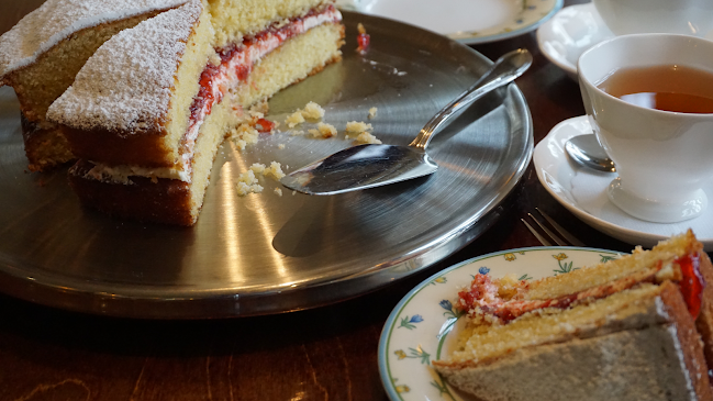 Reviews of Lucy's Inn in Eesergroen - Horeca