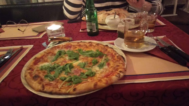 Opinii despre Mazzel Pizzeria & Grillroom în Uithoorn - Horeca